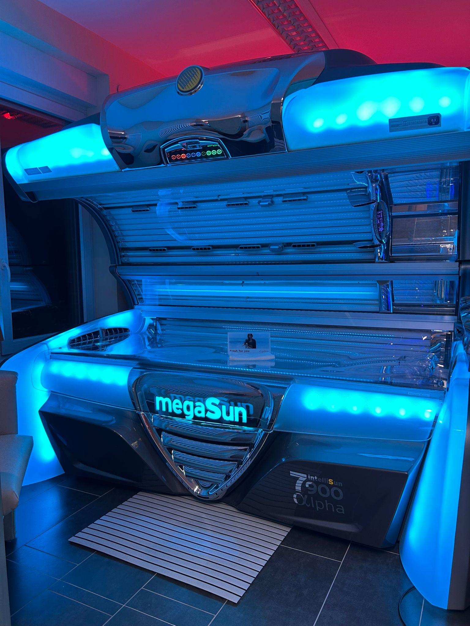 megaSun 7900
